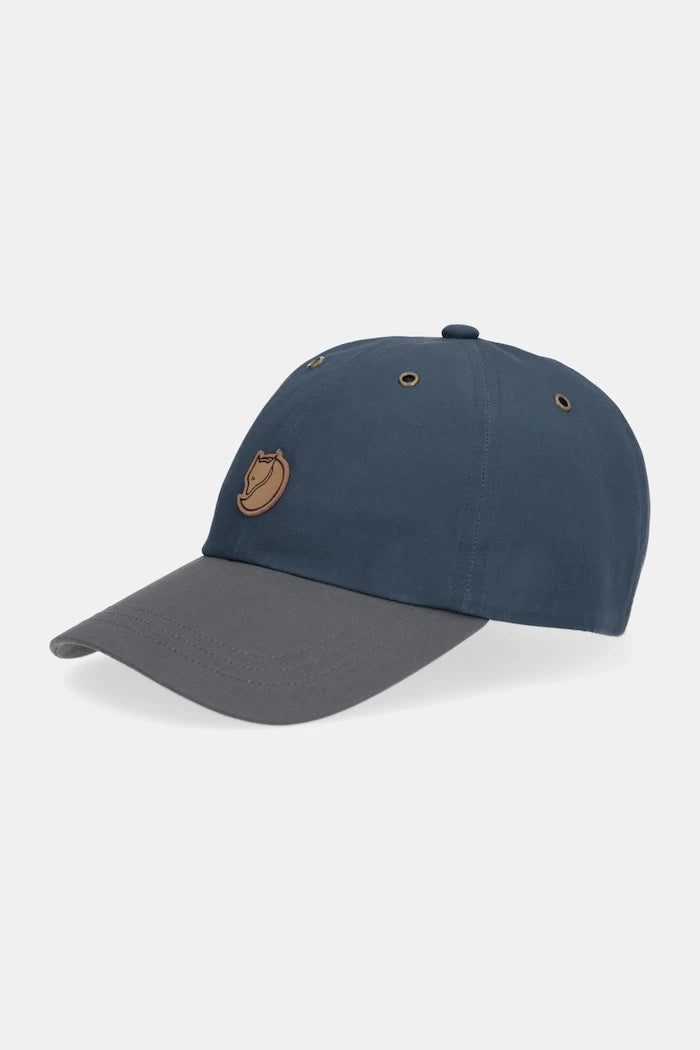 Шапка с козирка Fjallraven Vidda