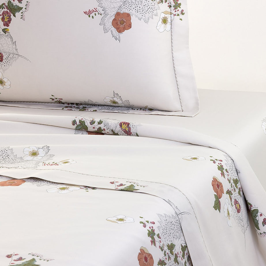 Corolles Double Flat Sheet (240cm x 295cm)