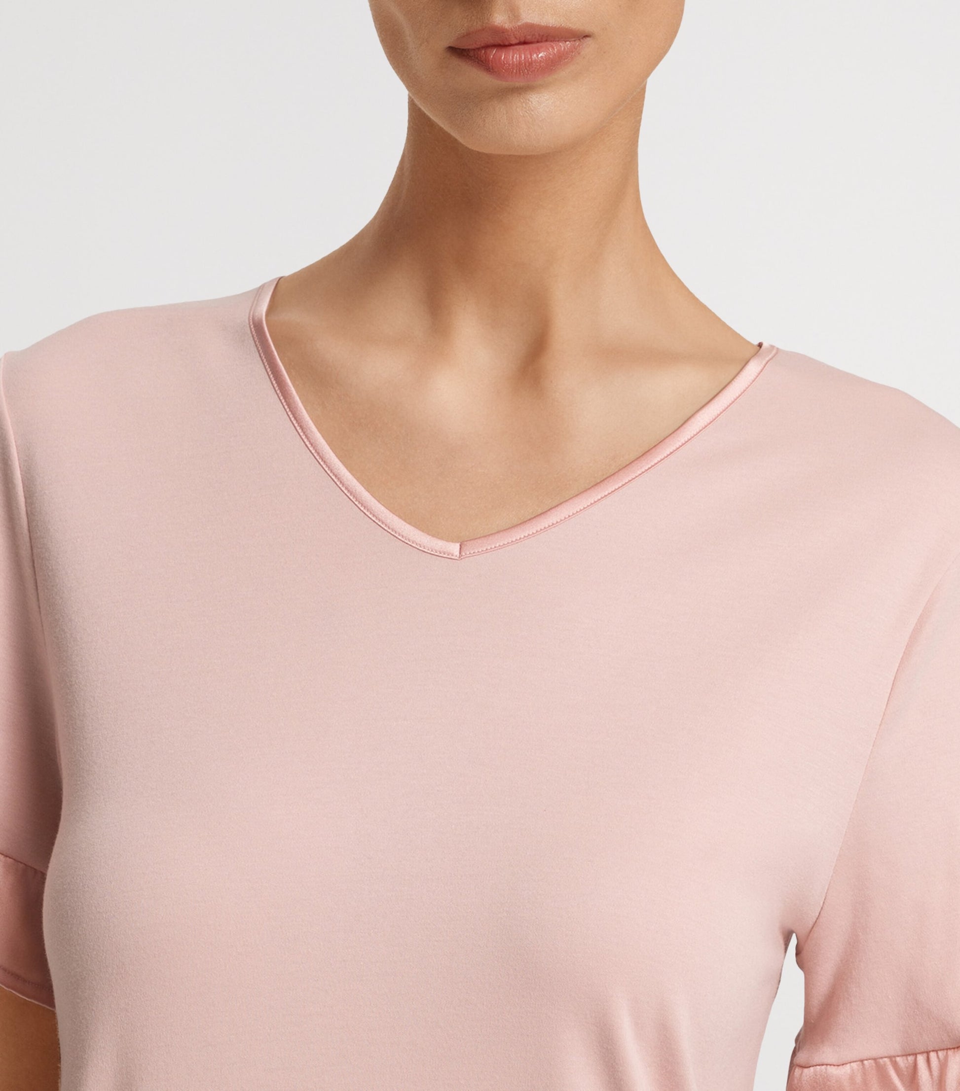 Hanro Nude Cotton-Blend Short-Sleeve Claire Nightdress