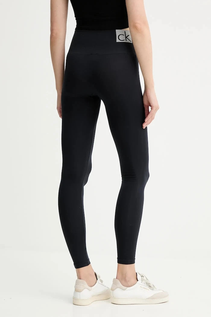 Calvin Klein Tayt