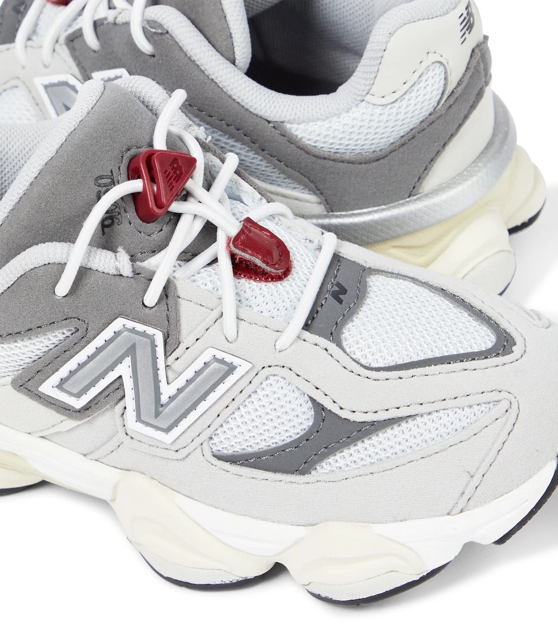 New Balance Kids - حذاء رياضي 9060 جلدي