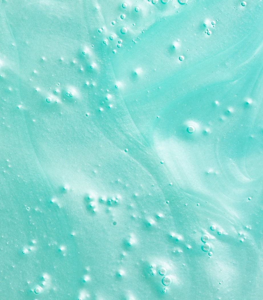 Nordic Wood Hair and Body Shampoo (947ml)