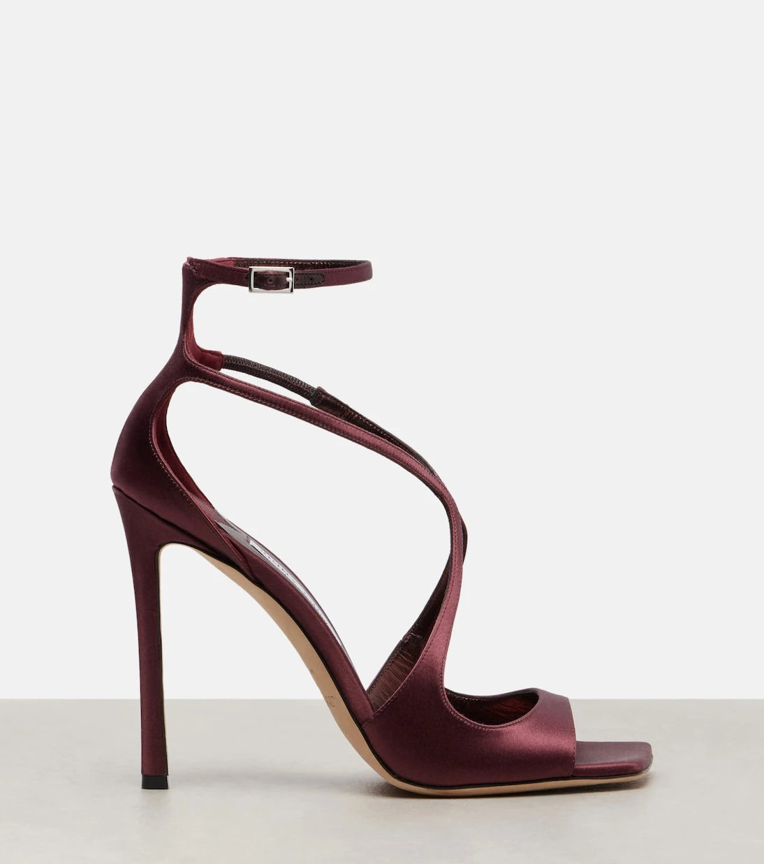 Jimmy Choo - صندل Azia 110 من الساتان