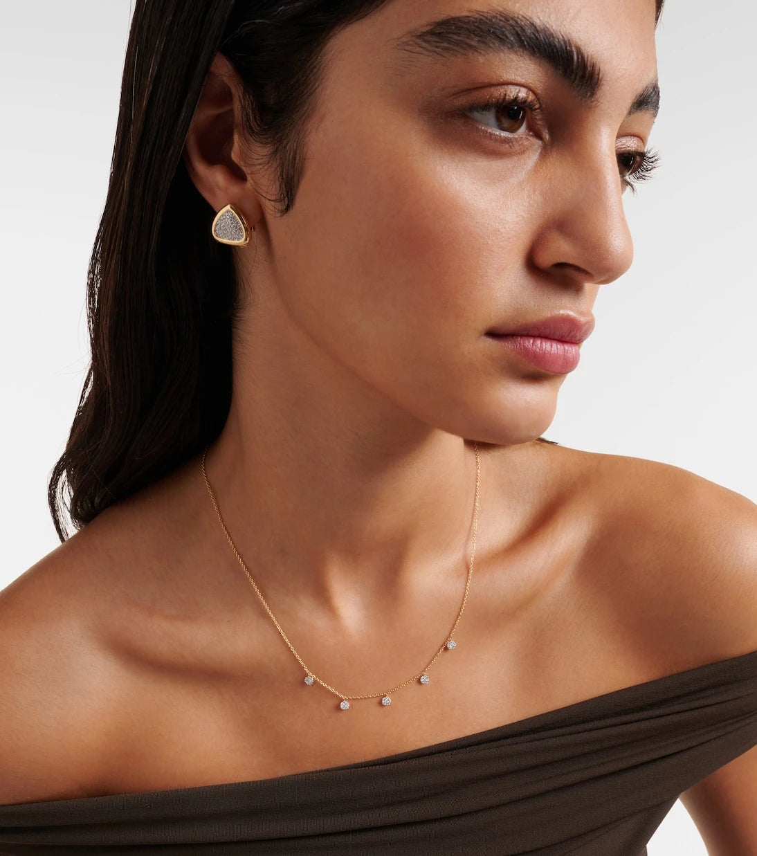 Stone and Strand - Disco 10kt gold necklace with diamonds