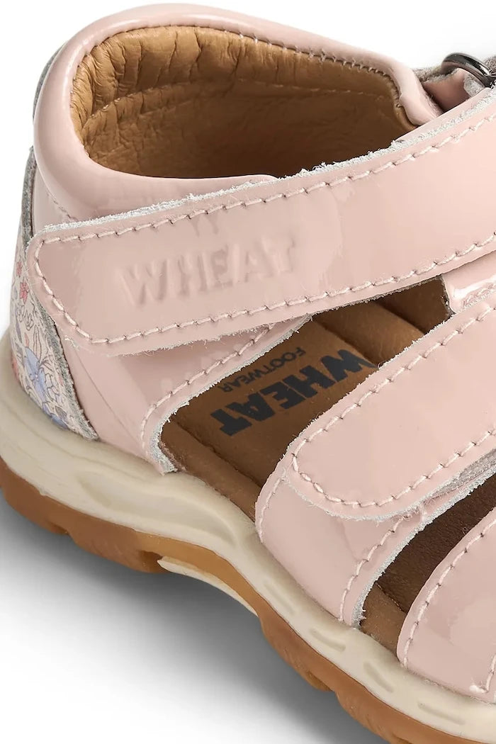 Wheat сандали за деца от кожа