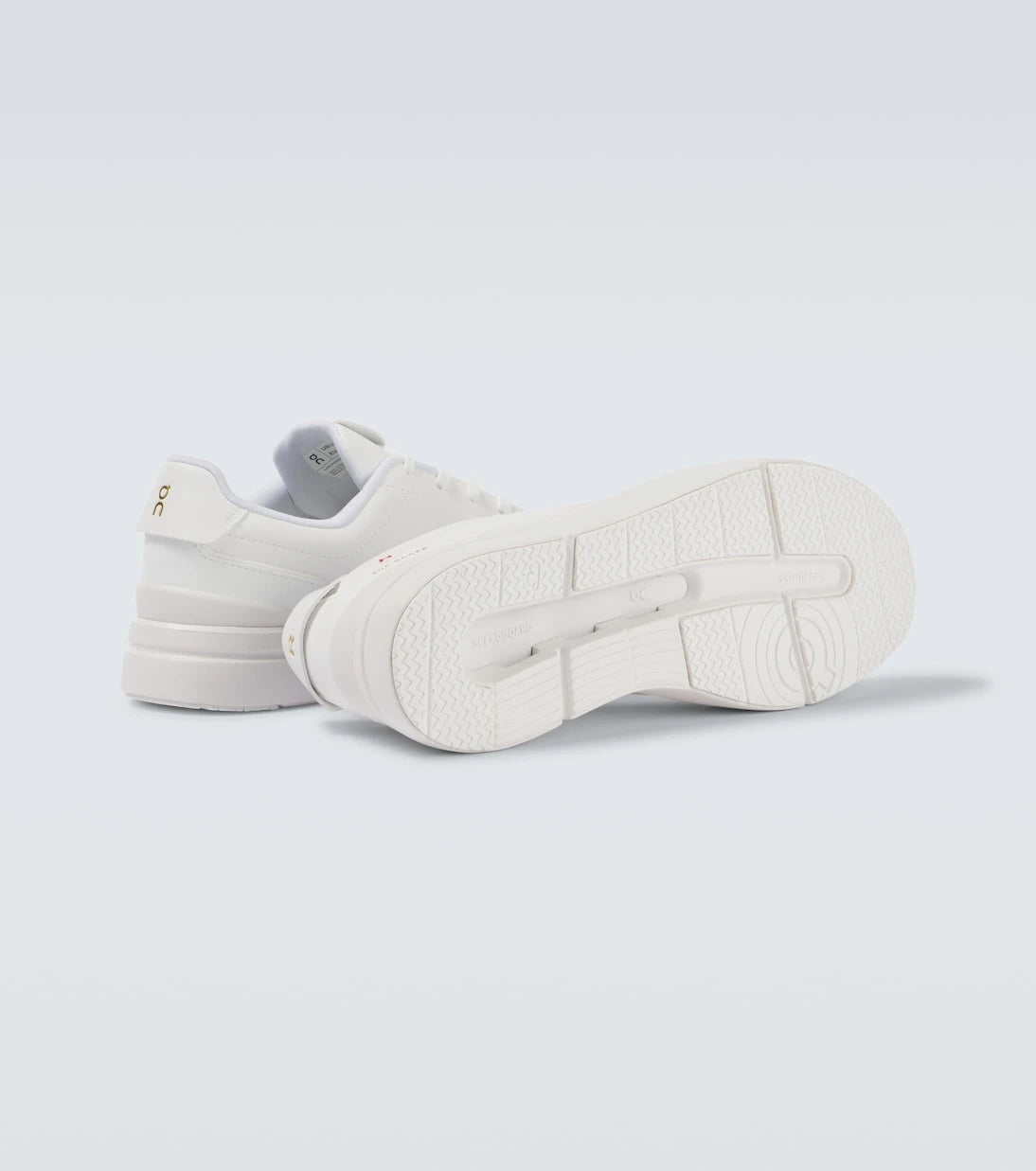 On - Roger Centre Court sneakers