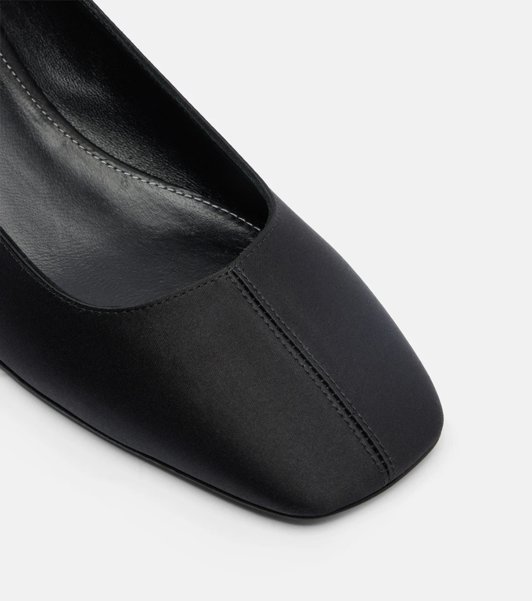 Toteme - Satin pumps