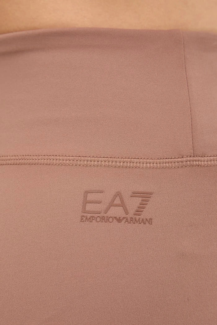 EA7 Emporio Armani kadın spor kısa şort