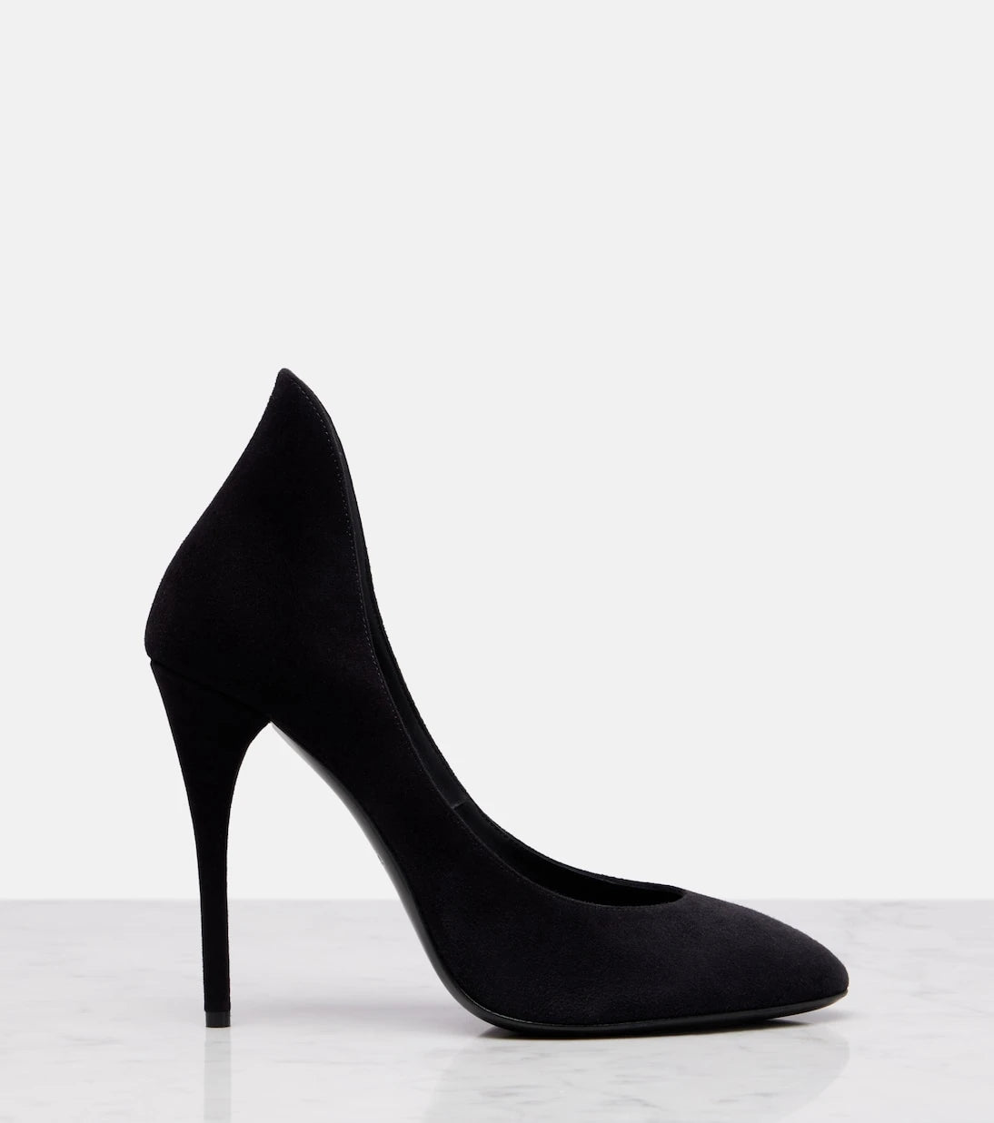 Alaïa - Decolette 110 suede pumps