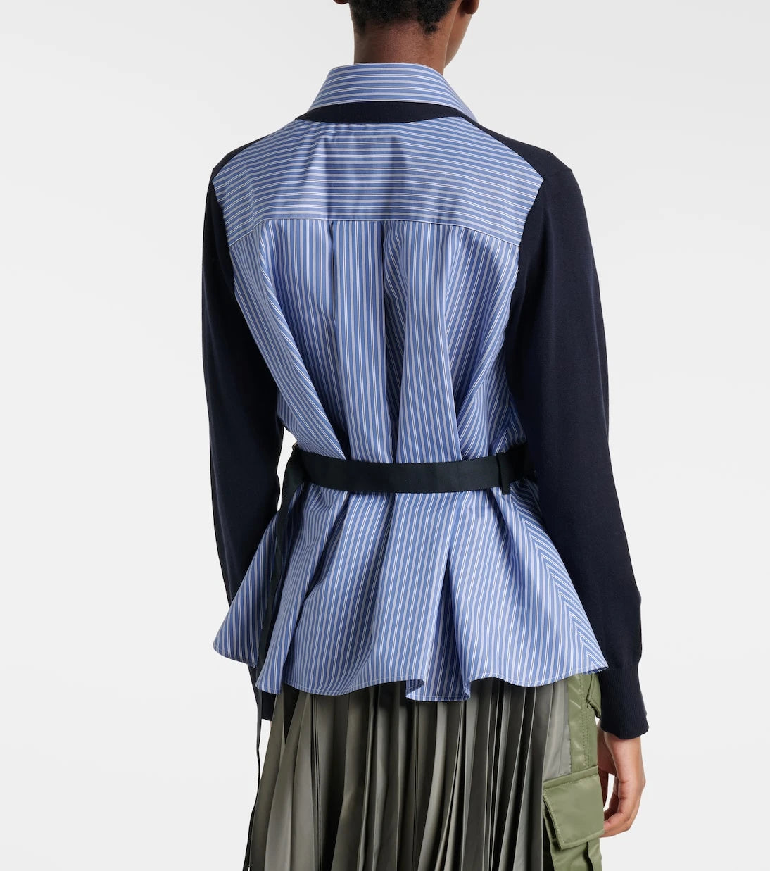 Sacai - سترة كارديجان قطنية مقلمة متعددة الطبقات