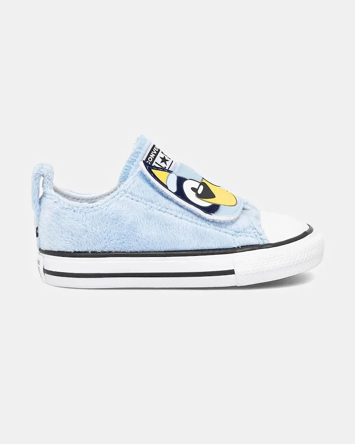 Детски ниски кецове Converse Chuck Taylor All Star 2V