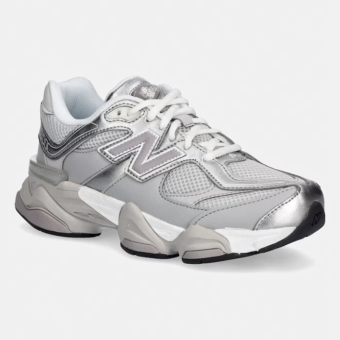 New Balance 9060 маратонки
