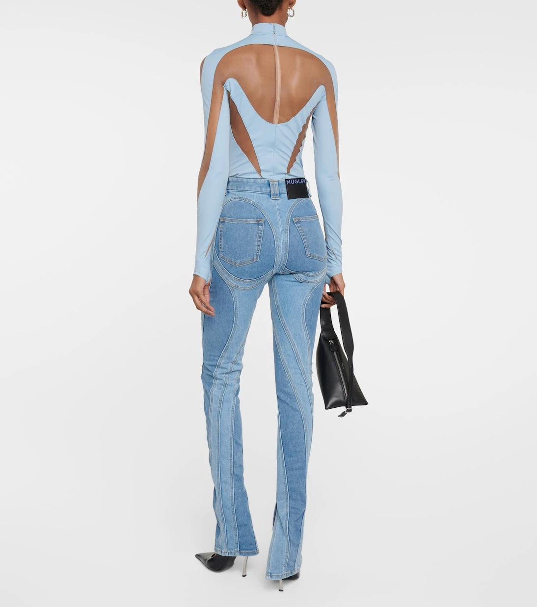 Mugler - بدلة ضيقة مزينة بألواح