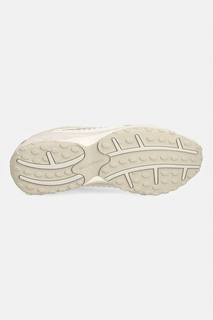 New Balance 204 маратонки дамски