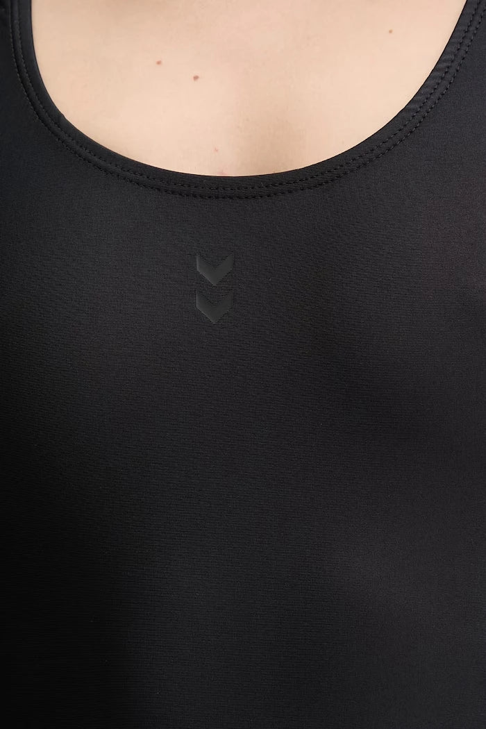 Hummel цял спортен бански дамски