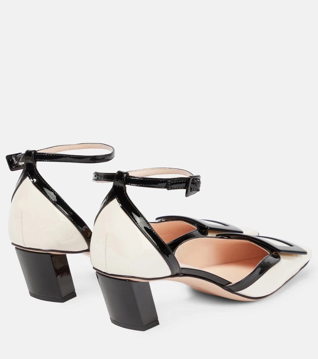 Roger Vivier - صندل Belle Vivier من الجلد اللامع