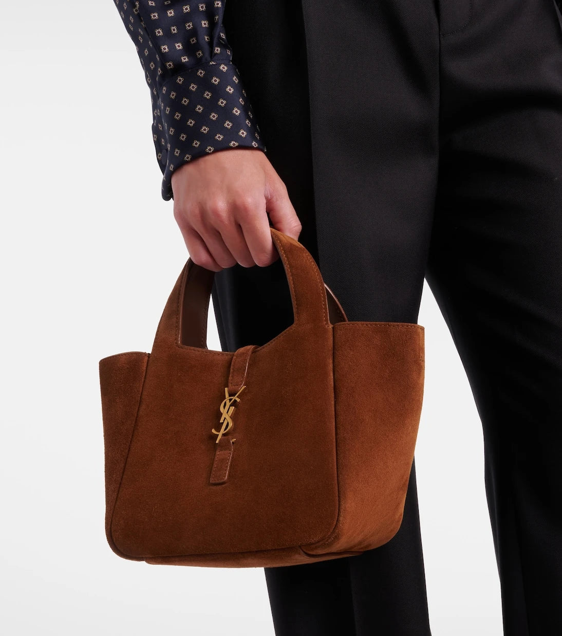 Saint Laurent - Le 5 à 7 suede shoulder bag