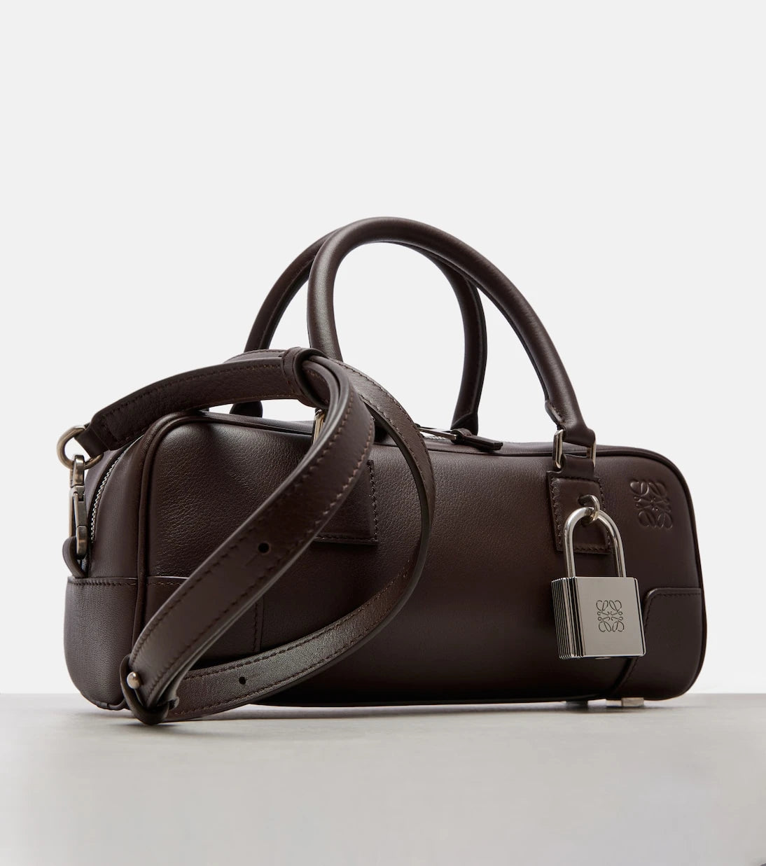 Loewe - حقيبة يد أمازونا 23 جلدية