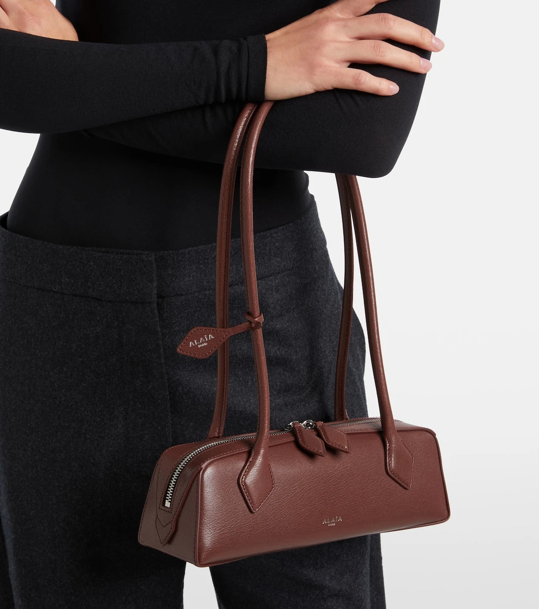 Alaïa - Le Teckel Small leather shoulder bag