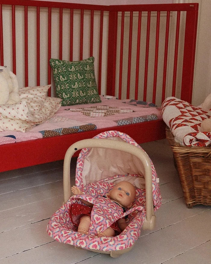 Konges Sløjd Çocuklar İçin Bebek Arabası Çantası DOLL CAR SEAT