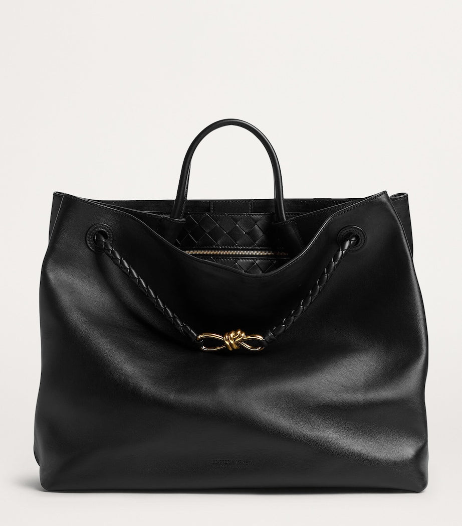 Bottega Veneta Black Large Andiamo Shoulder Bag