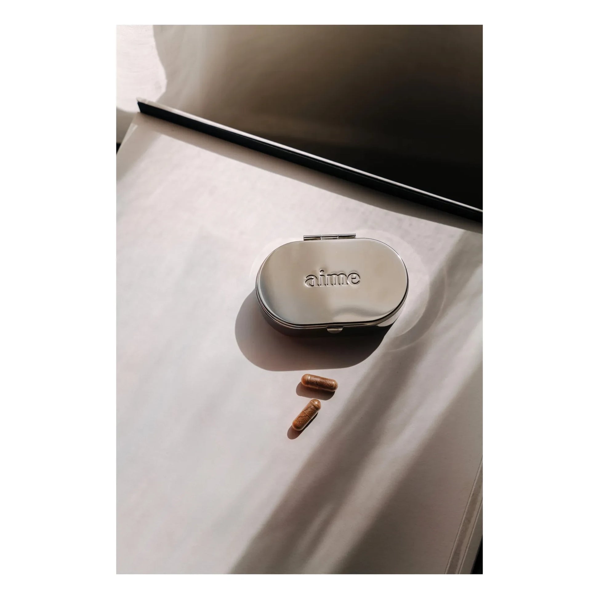 AIME - The Travel Pillbox | Silver