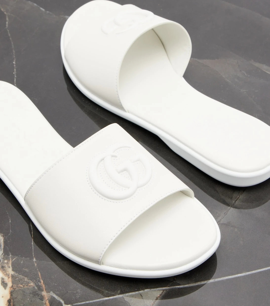 Gucci - Double G leather slides