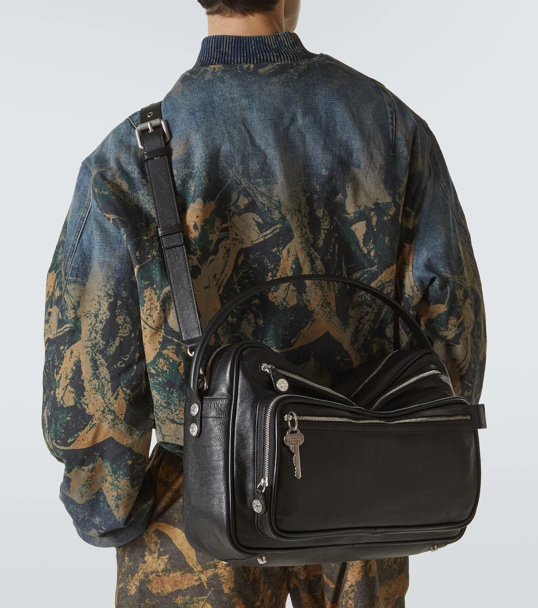 Acne Studios - Camero leather shoulder bag