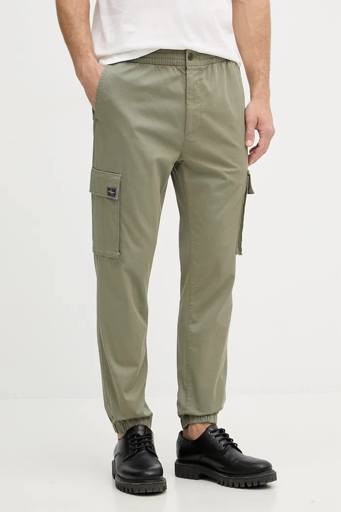 Calvin Klein Jeans erkek pamuklu elastan kargo pantolon