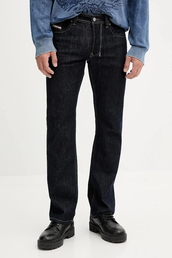 Diesel 1985 LARKEE L.32 Jeans
