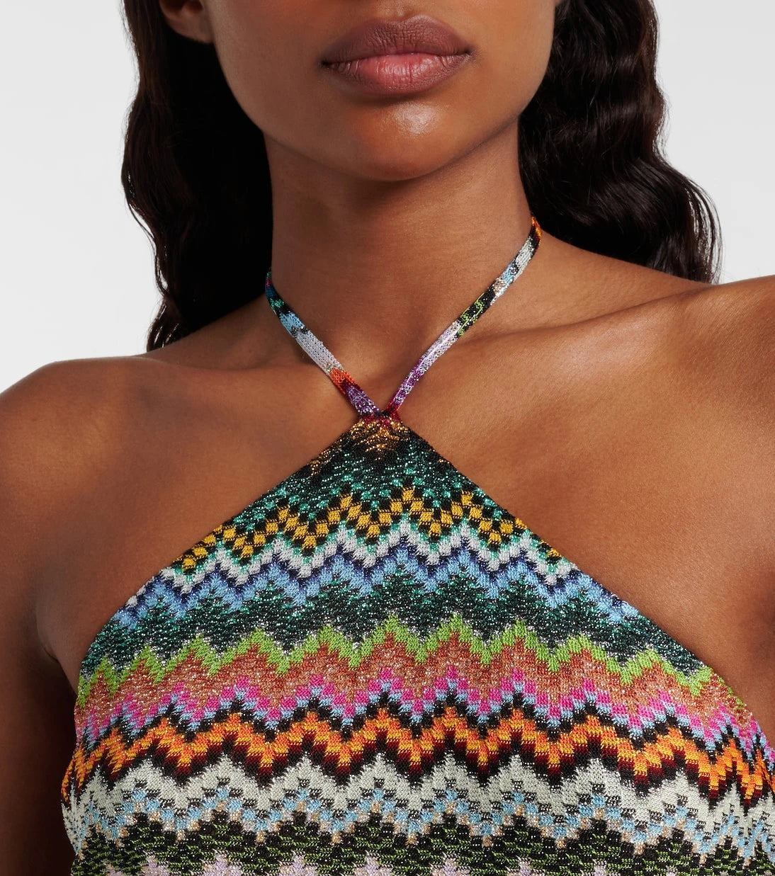 Missoni - توب قصير لامع بياقة رسن بنقشة الزجزاج