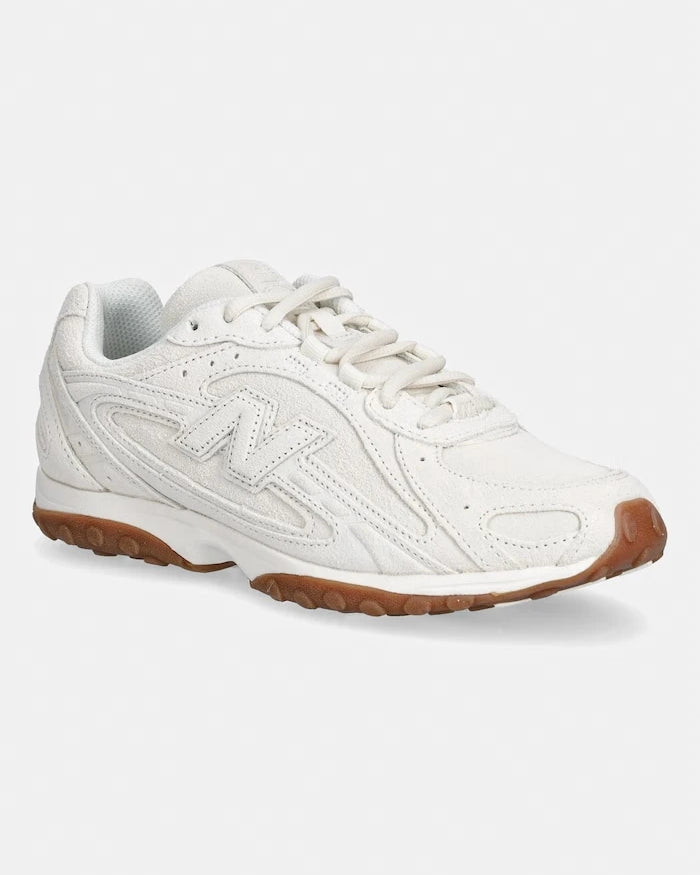 New Balance 204 kadın süet spor ayakkabı