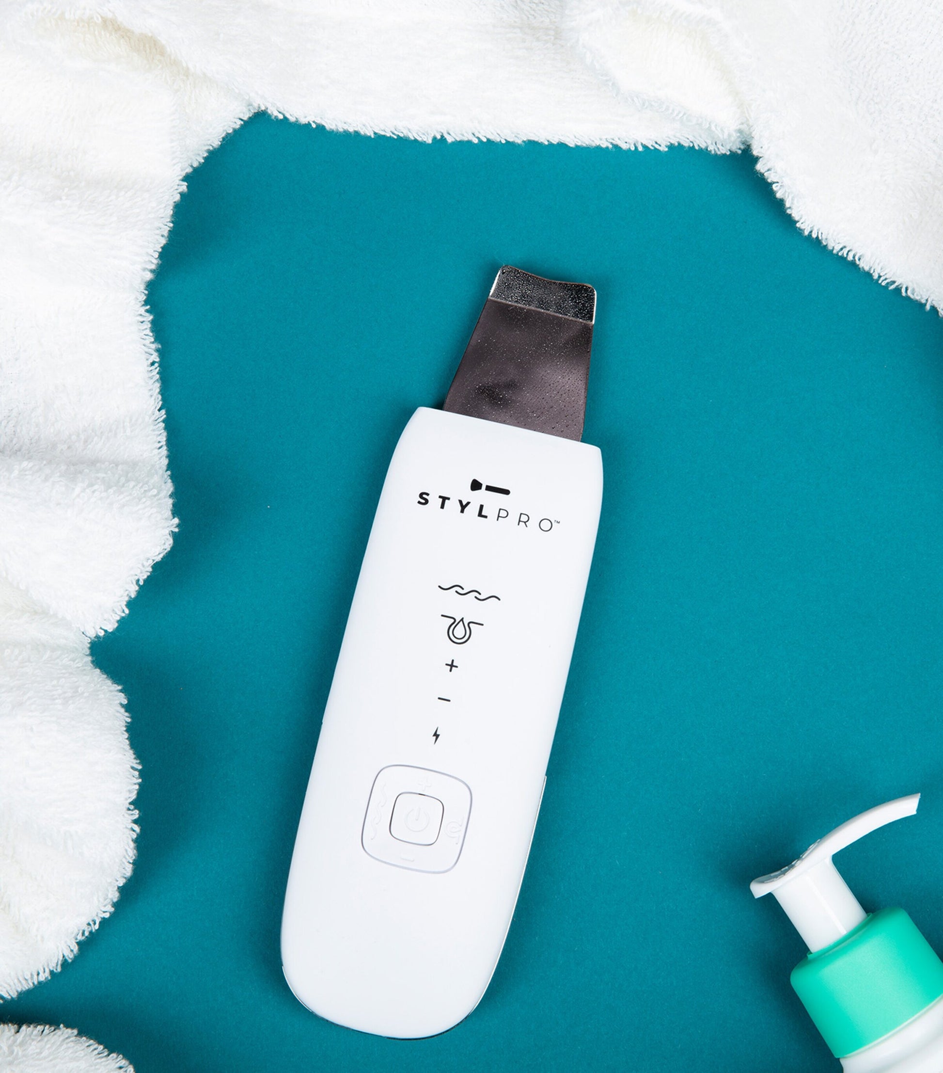 STYLPRO Smooth Finish Ultrasonic Ionic Facial Enhancer