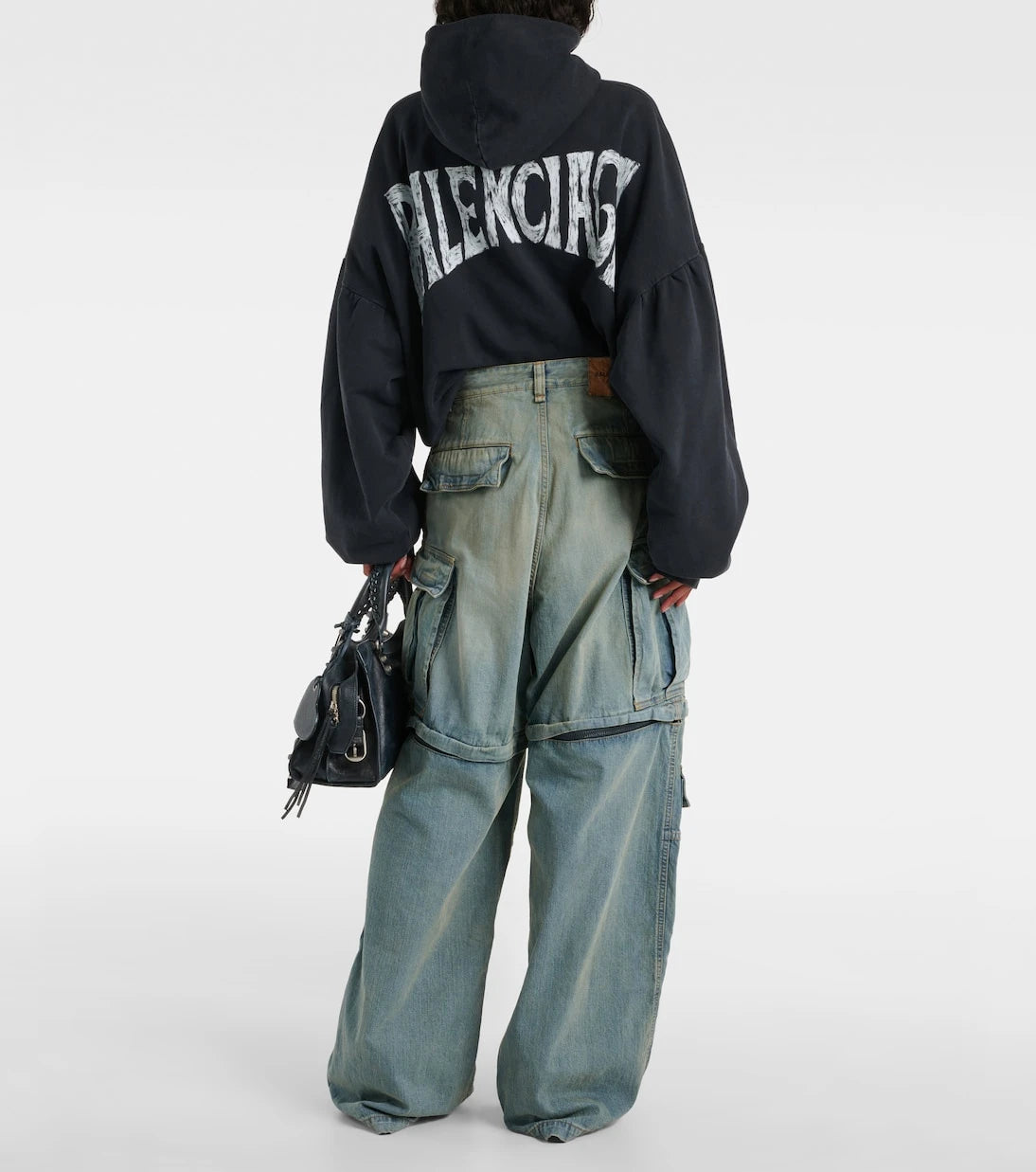 Balenciaga - Mid-rise cargo jeans