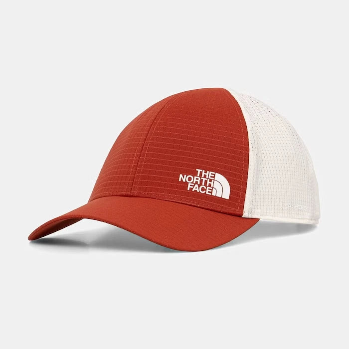 The North Face шапка с козирка TRUCKER