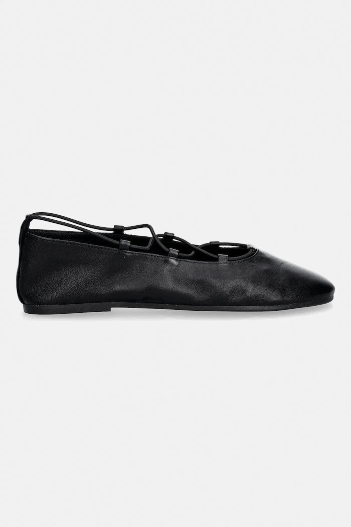 Steve Madden Bombshell Deri Babet