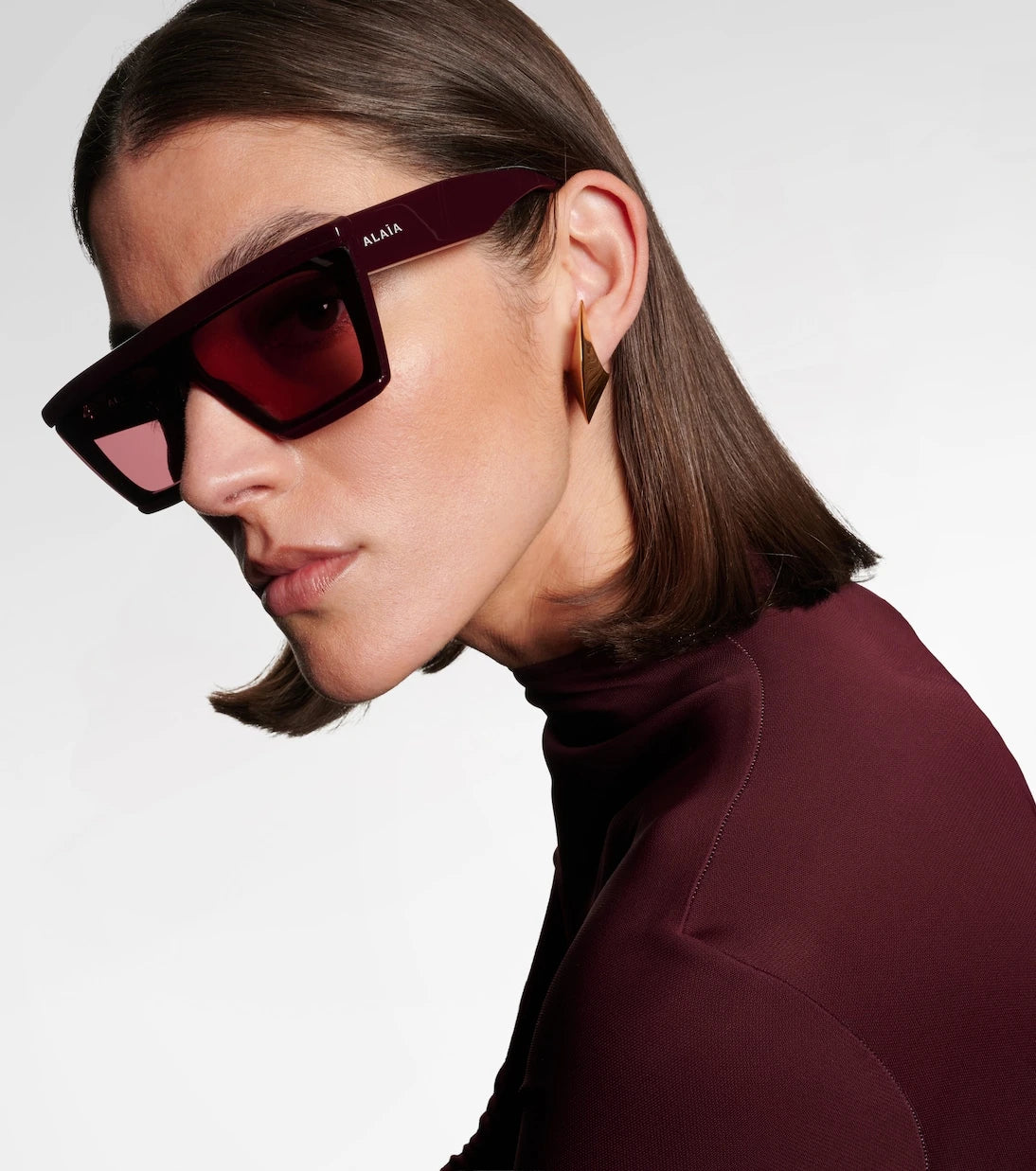 Alaïa - Lettering Logo flat-top sunglasses