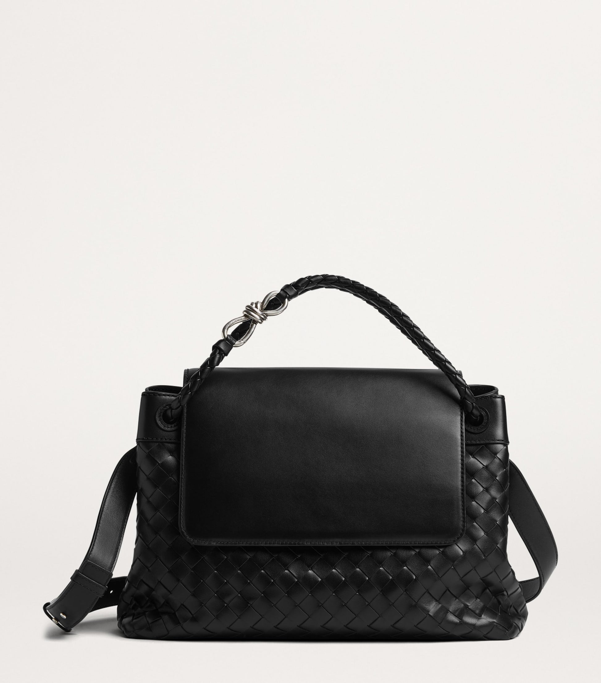 Bottega Veneta Medium Calfskin Andiamo Messenger Bag