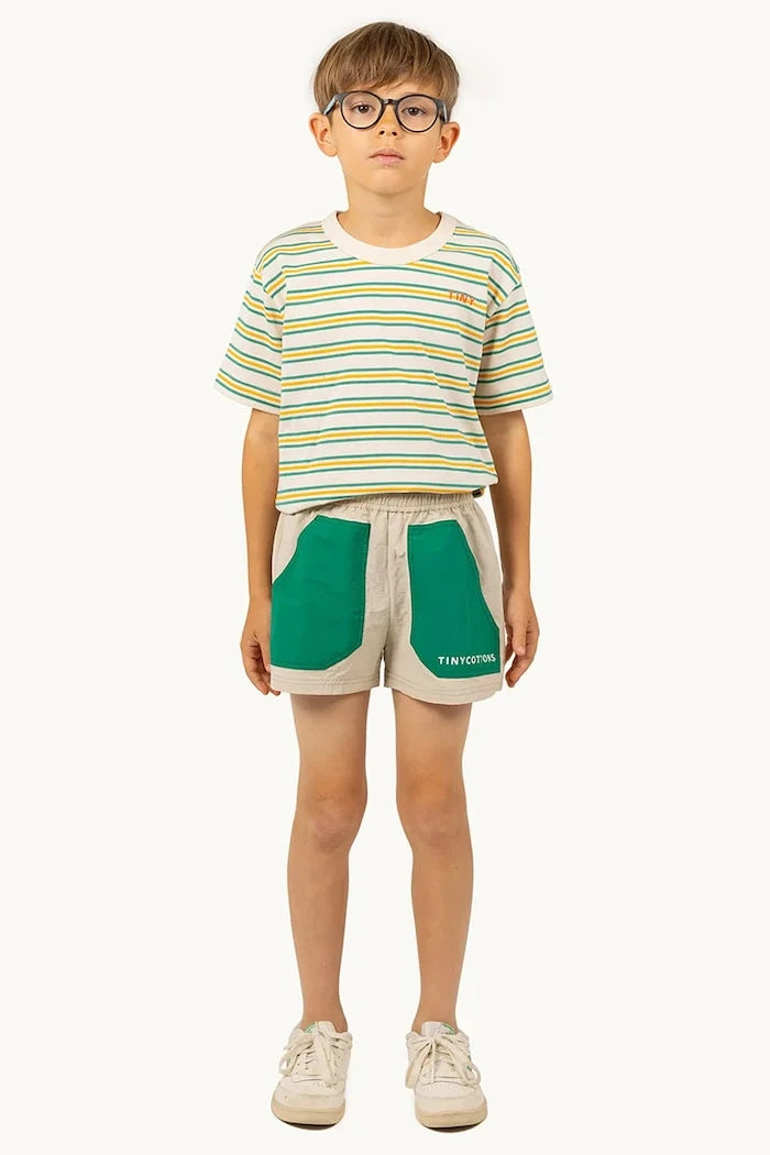 Детски къси панталони Tinycottons COLOR BLOCK SHORT