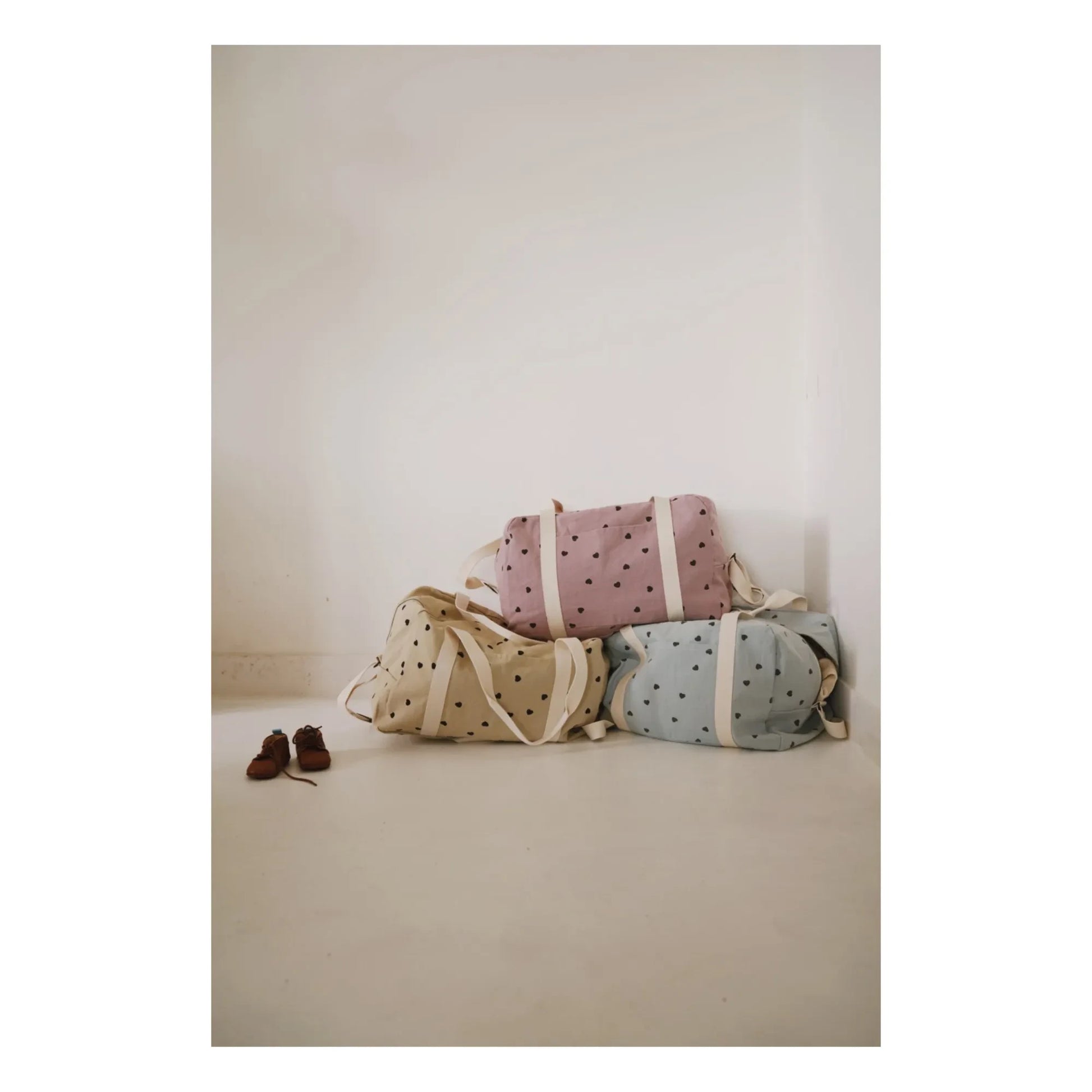 Rose in April - Raphaël Heart Print Baby Changing Bag | Light blue