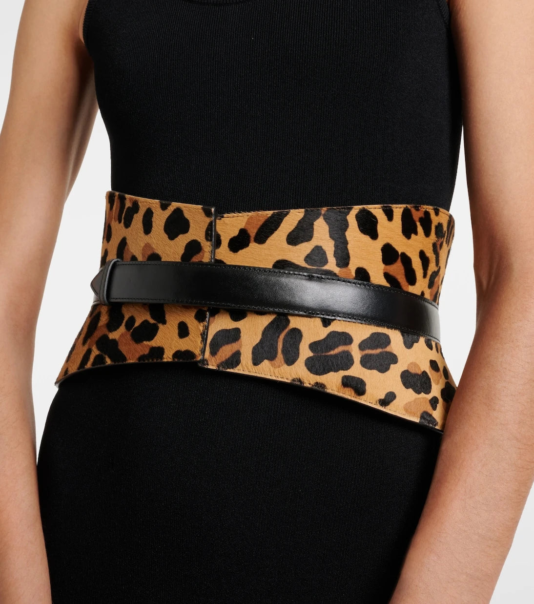 Alaïa - مشد Neo Bustier من جلد المهر