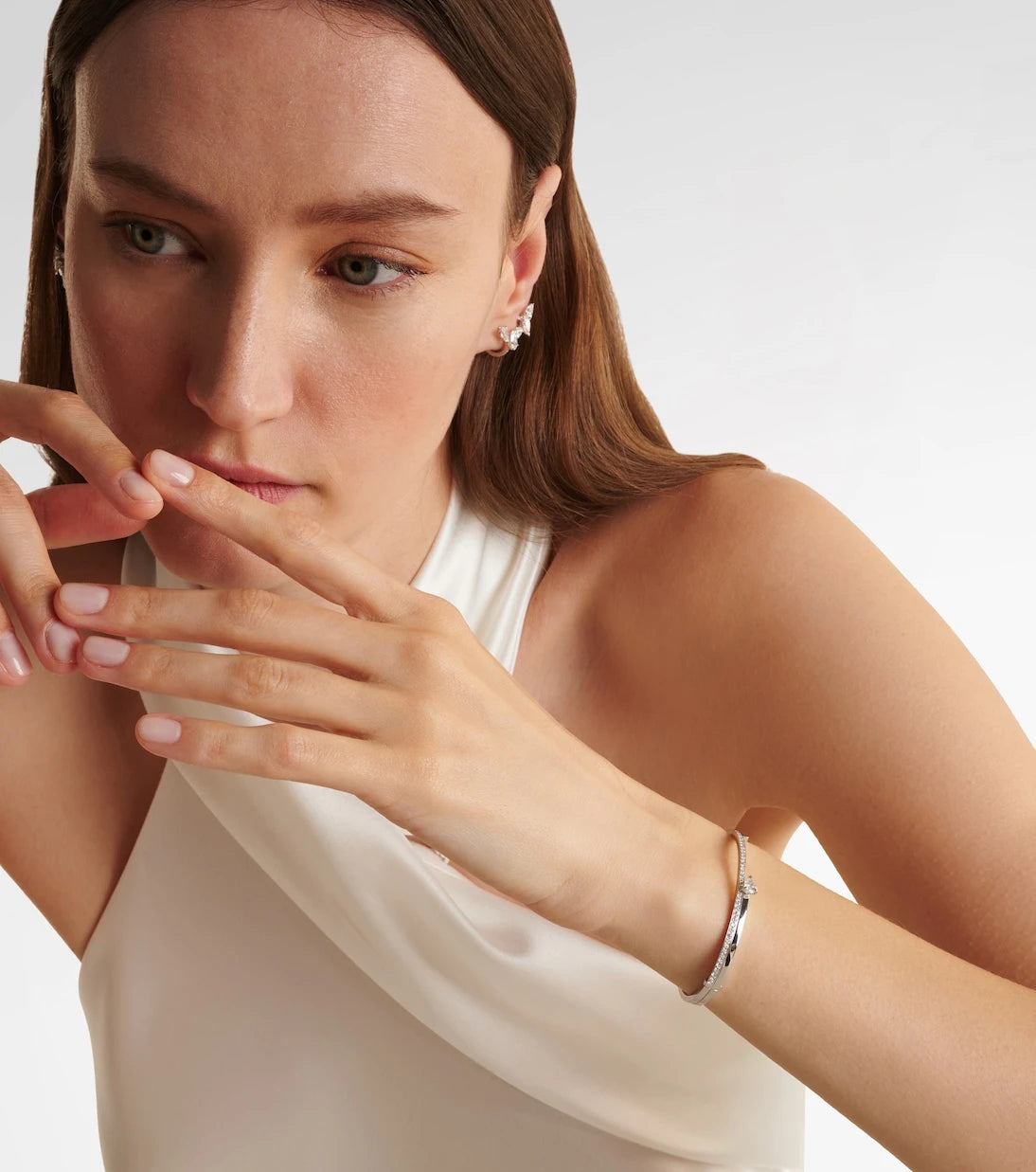 Repossi - Serti Sur Vide 18kt white gold bangle with diamonds