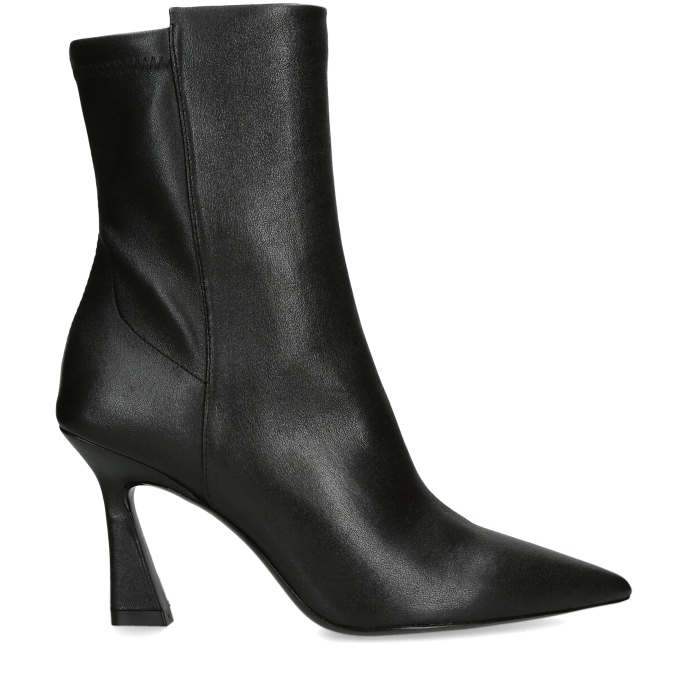 Stuart Weitzman Black Leather Vinnie Ankle Boots 85