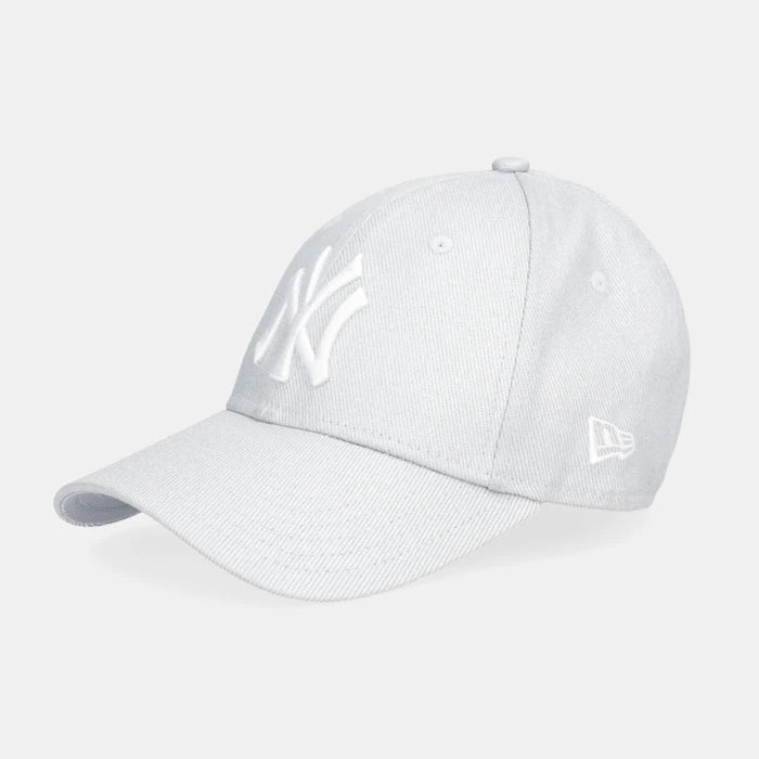 Шапка с козирка New Era