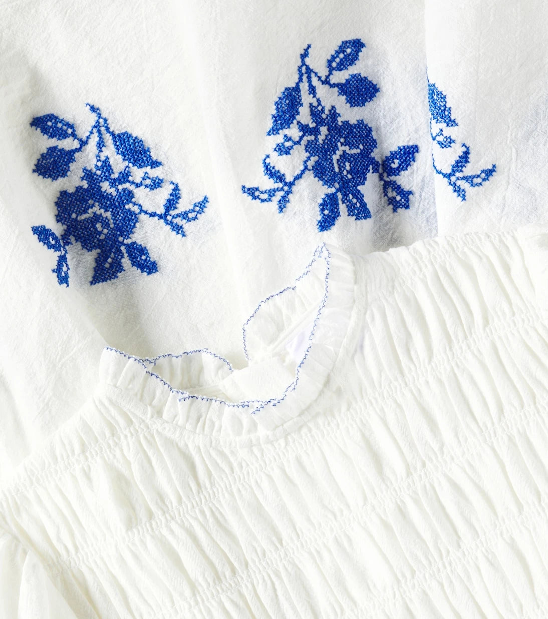 C'era Una Volta - Emmanuelle embroidered smocked cotton dress