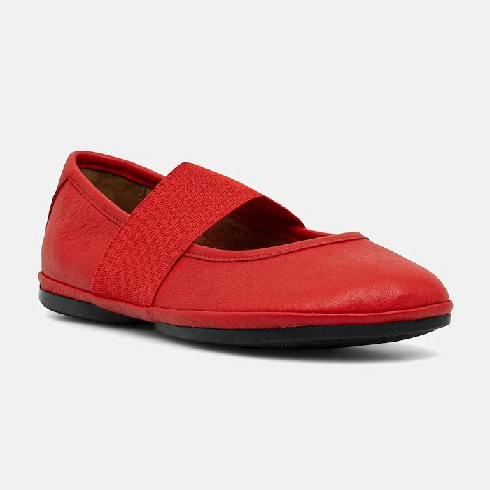 Кожени балеринки Camper Right Nina