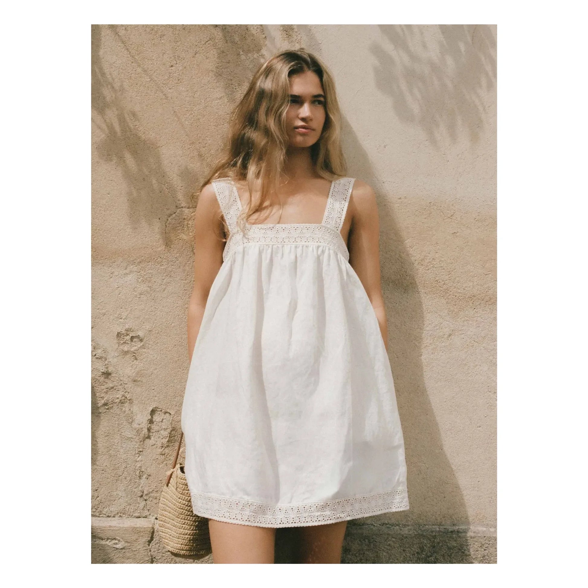 Peony - Embroidery dress | White