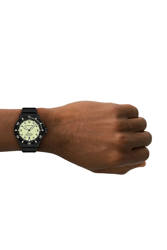 Emporio Armani SEA EXPLORER Saat