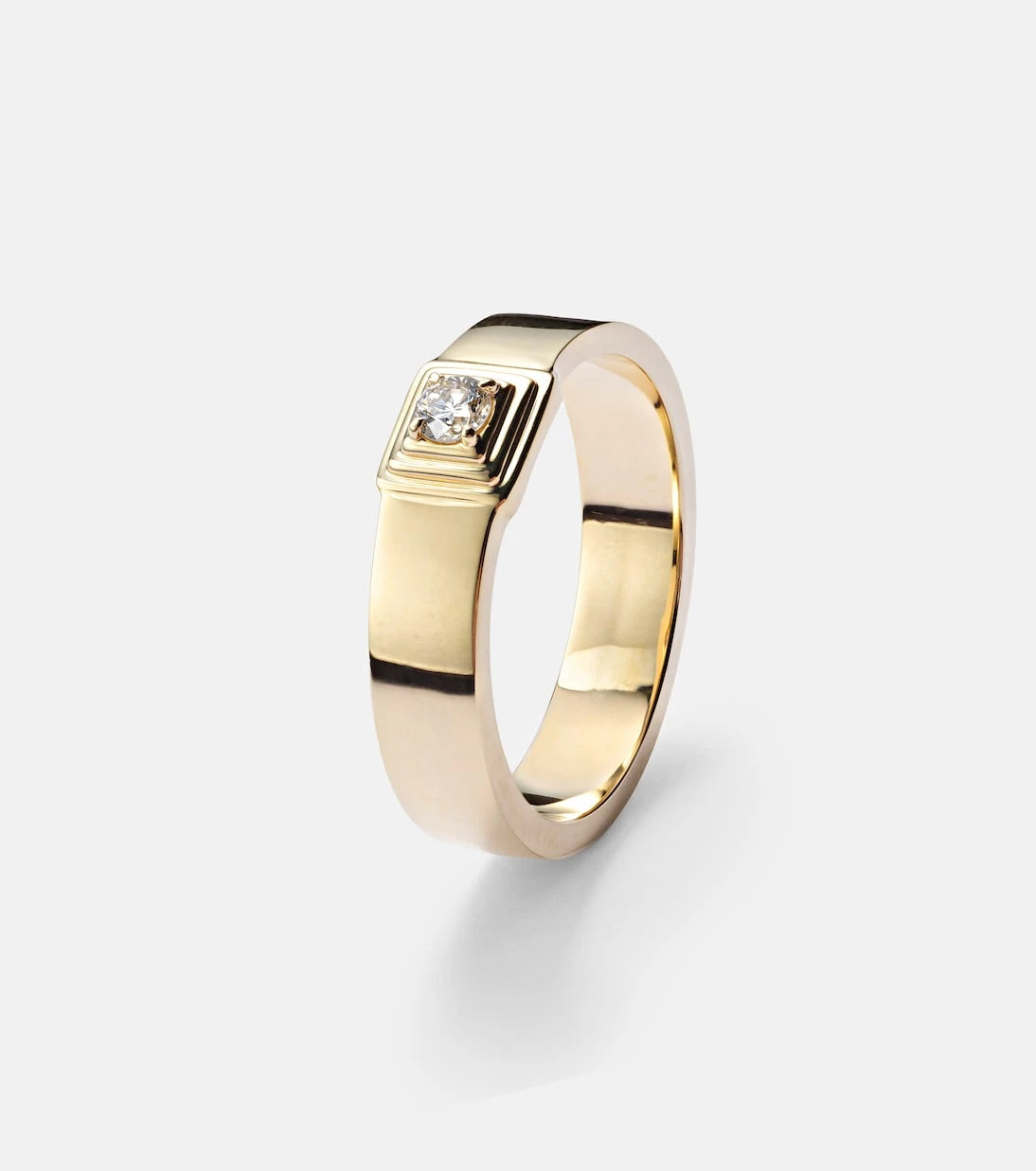 Stone and Strand - 10kt gold ring with diamonds