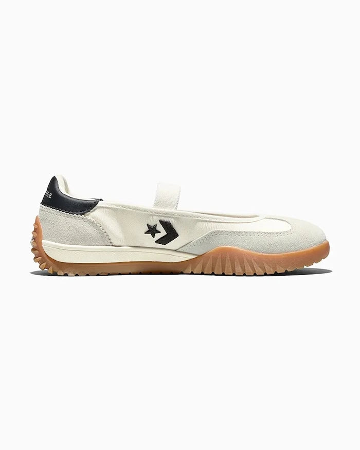 Converse Run Star Trainer Ballet Flat